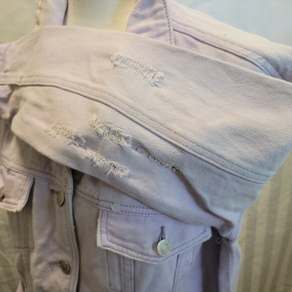 Light Purple Distressed Denim Jacket - Picture 6 of 10